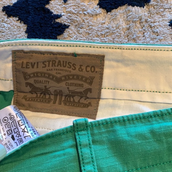 Men’s Levi’s shirt size 38 - Picture 3 of 4